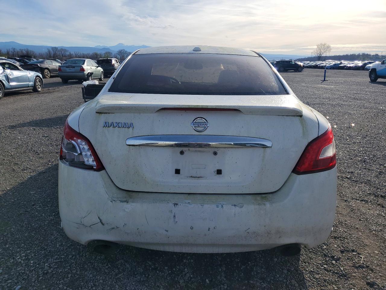 2010 Nissan Maxima S - Фото 6