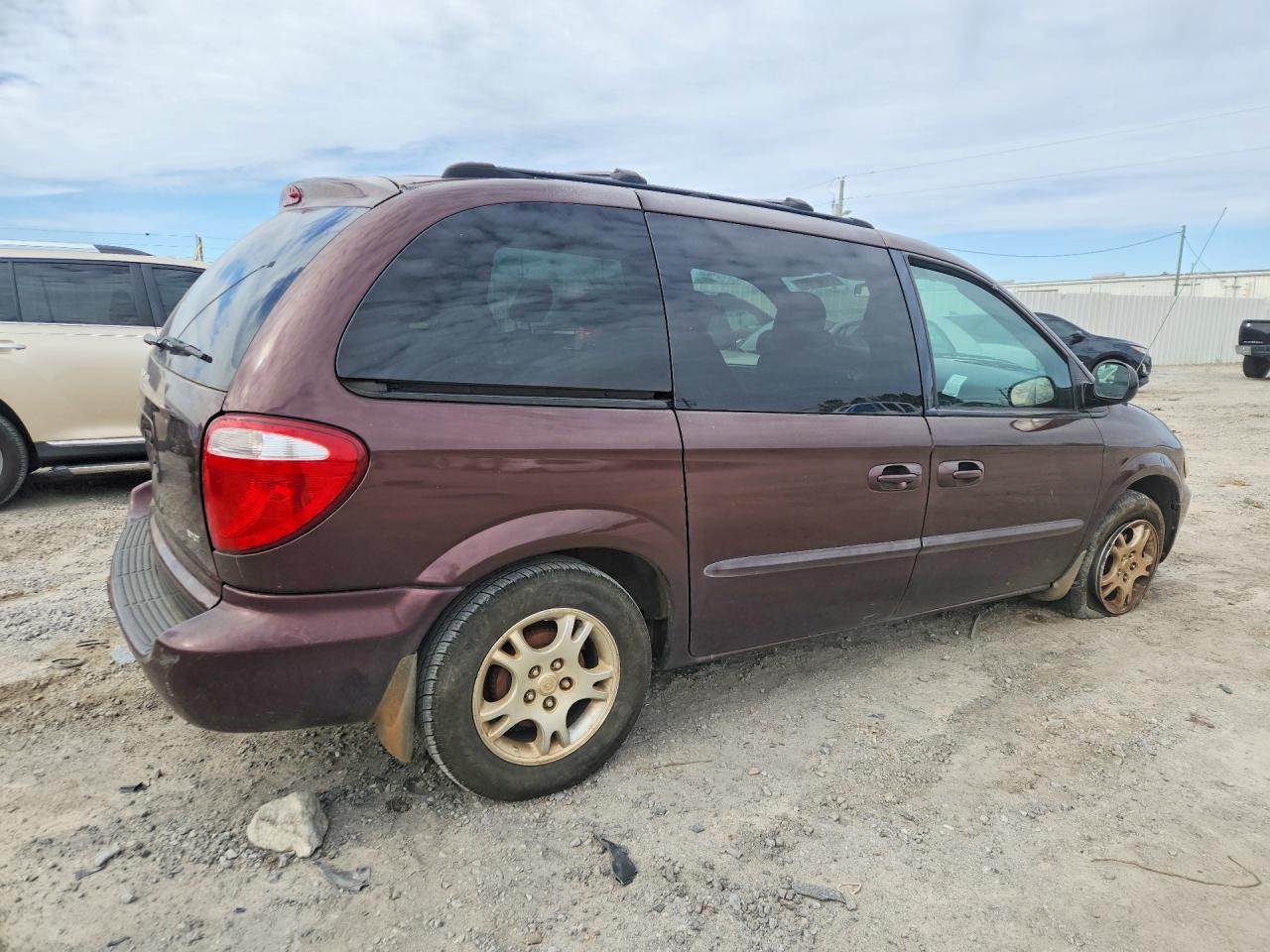 2004 Dodge Caravan Sxt - Фото 3
