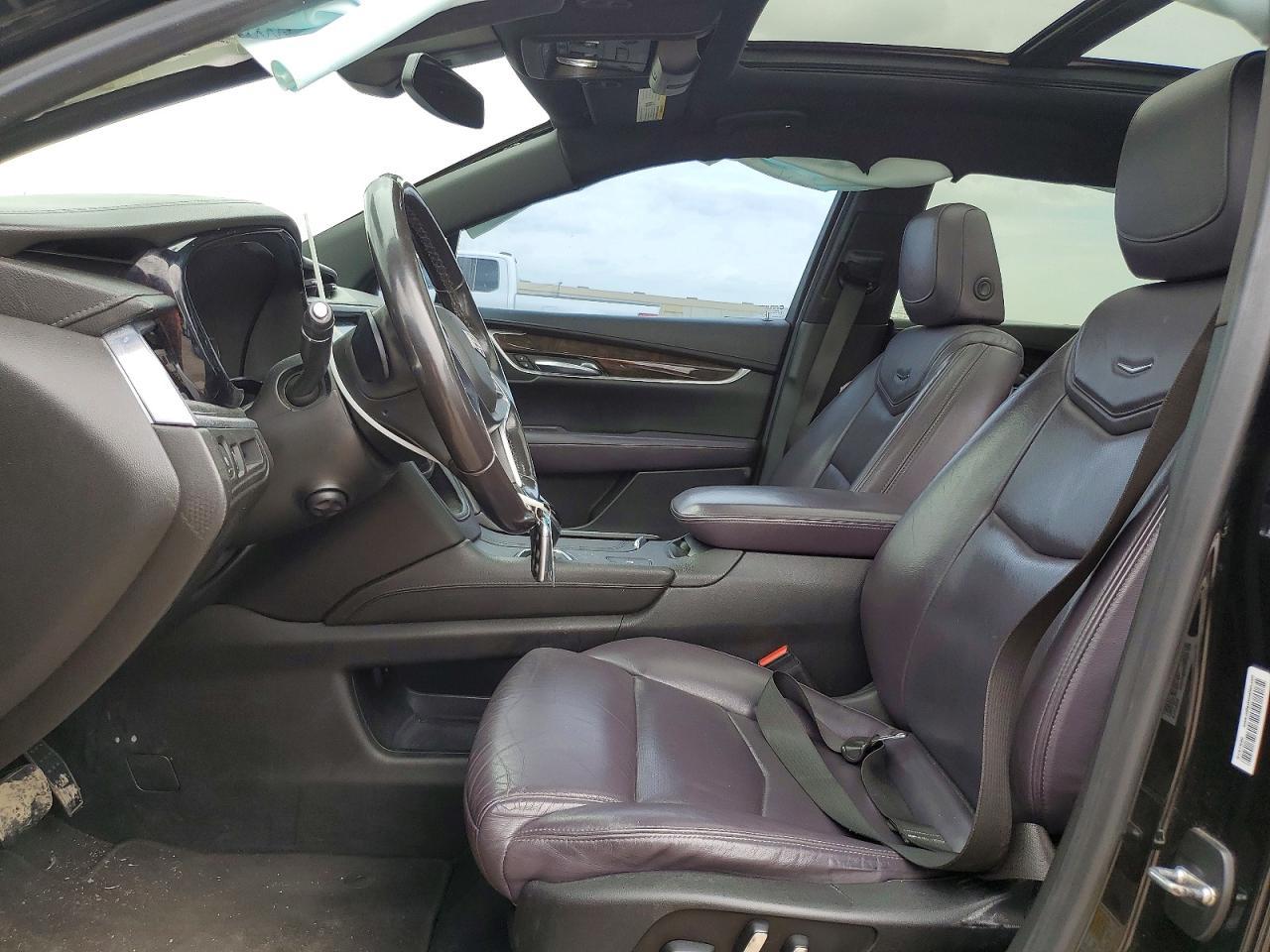 2018 Cadillac Xt5 Luxury - Image 7