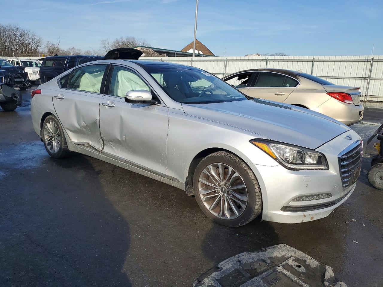 2017 Genesis G80 3.8 - Фото 4