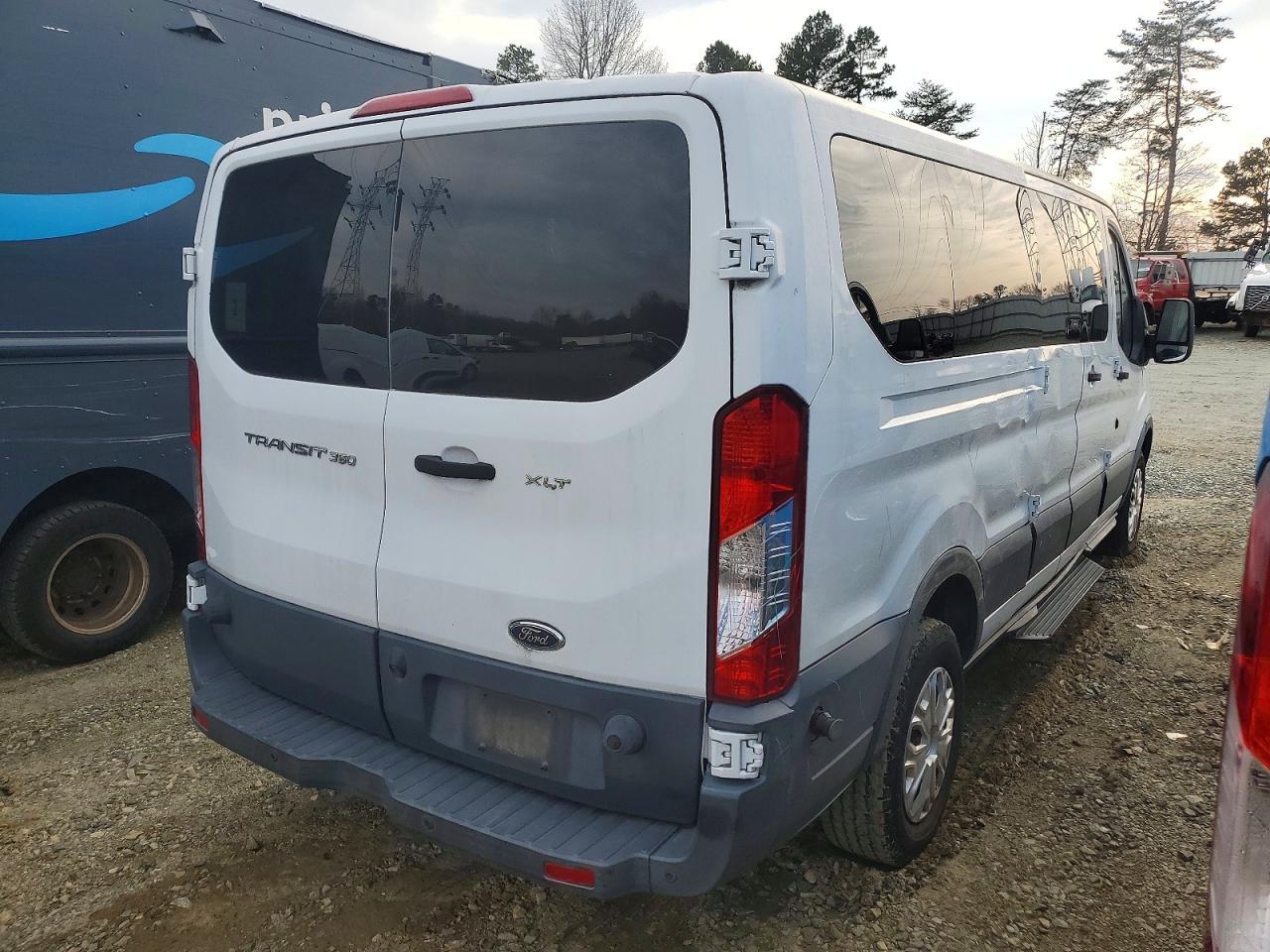 2015 Ford Transit T-350 - Image 4