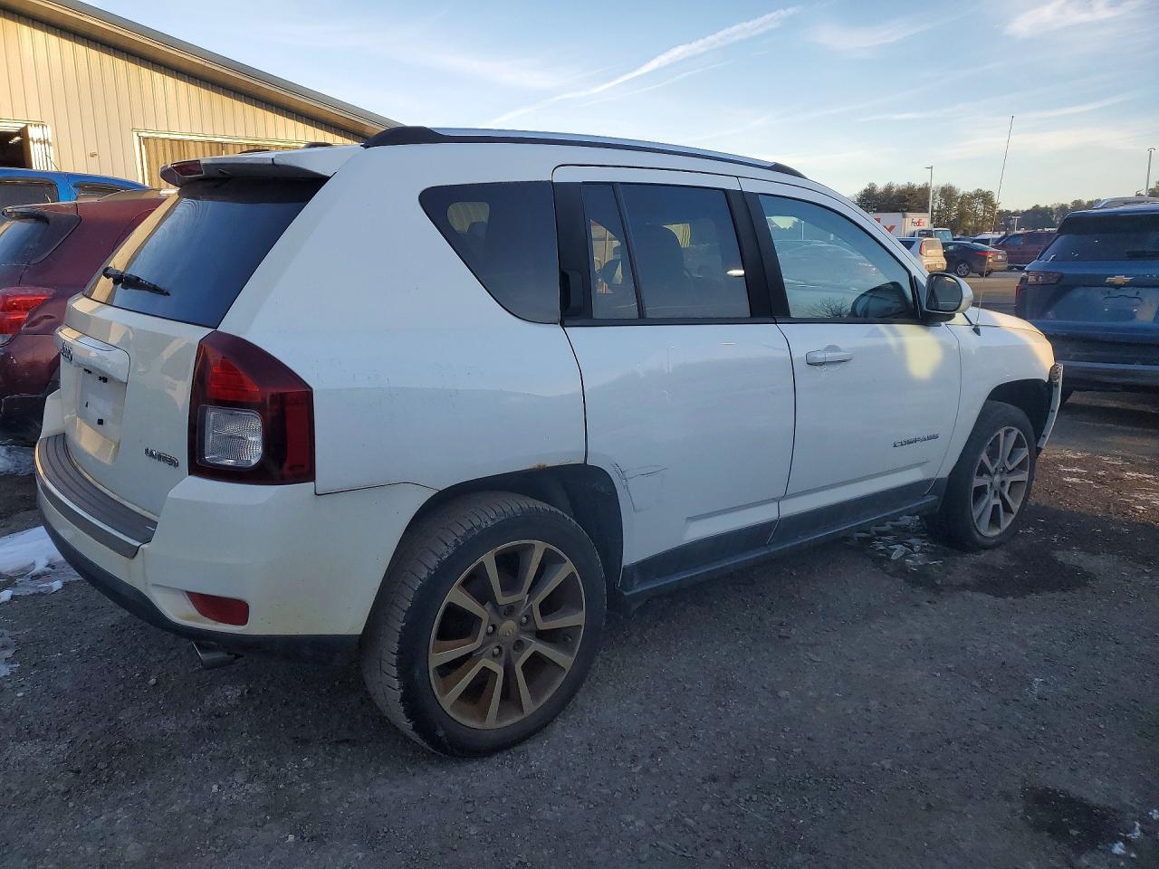 2015 Jeep Compass Limited - Фото 3