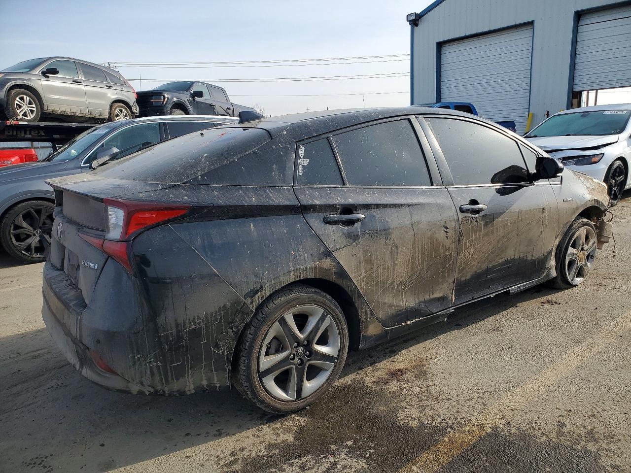 2020 Toyota Prius Xle - Фото 3