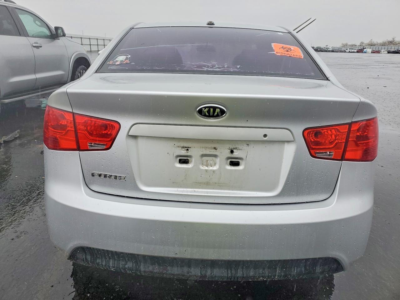 2010 Kia Forte - Фото 6