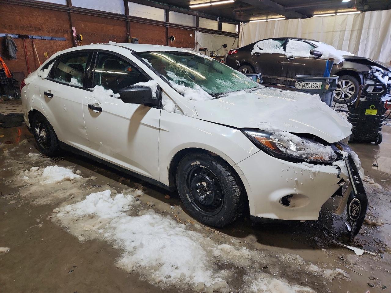 2014 Ford Focus S - Image 4