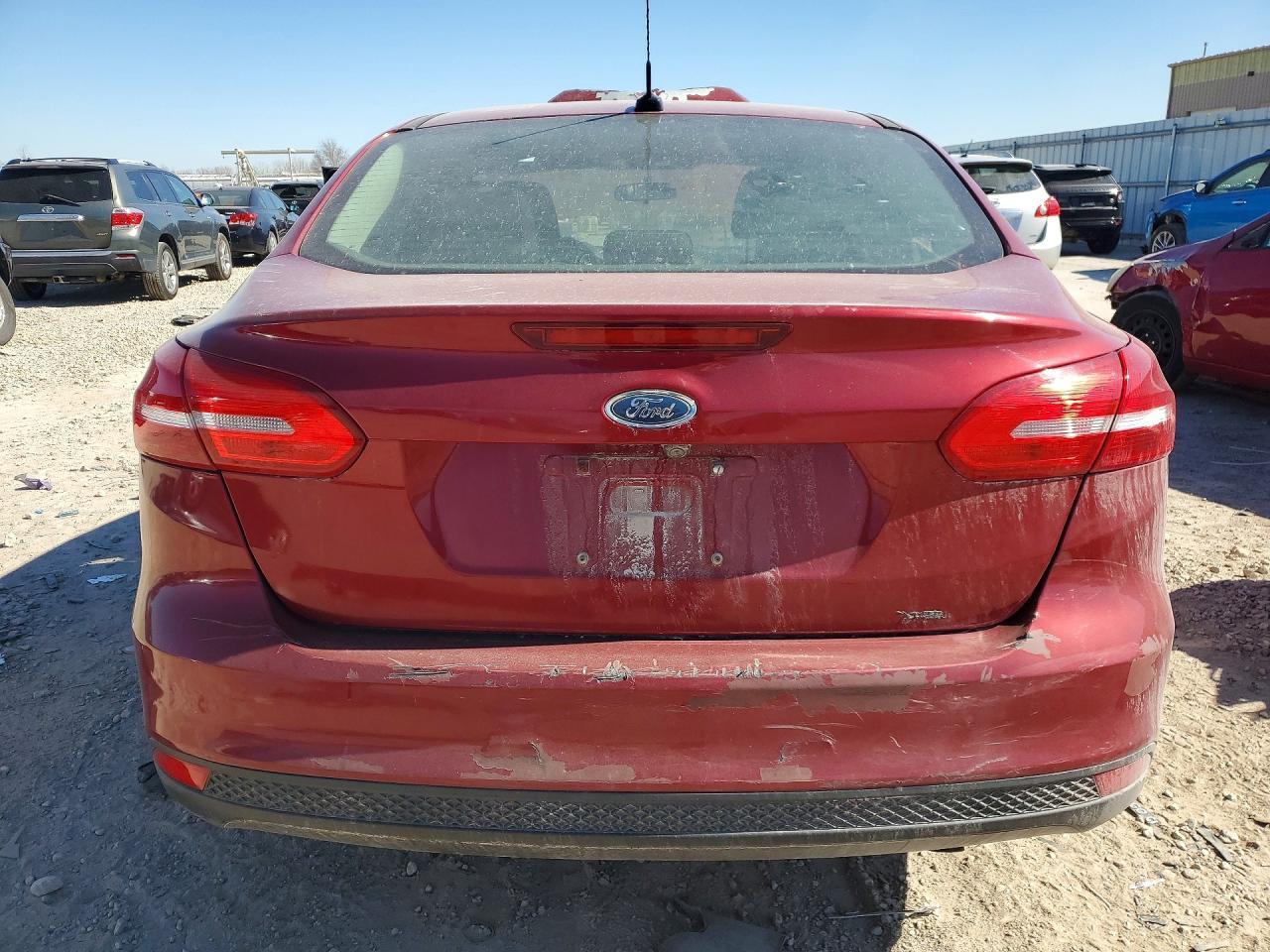 2017 Ford Focus Se - Image 6