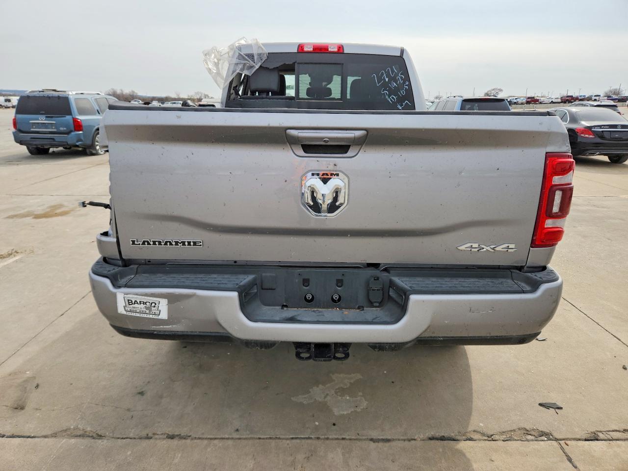 2024 Ram 2500 Laramie 4Wd 6C Tdsl Crew Cab 6.7L V8 - Фото 6