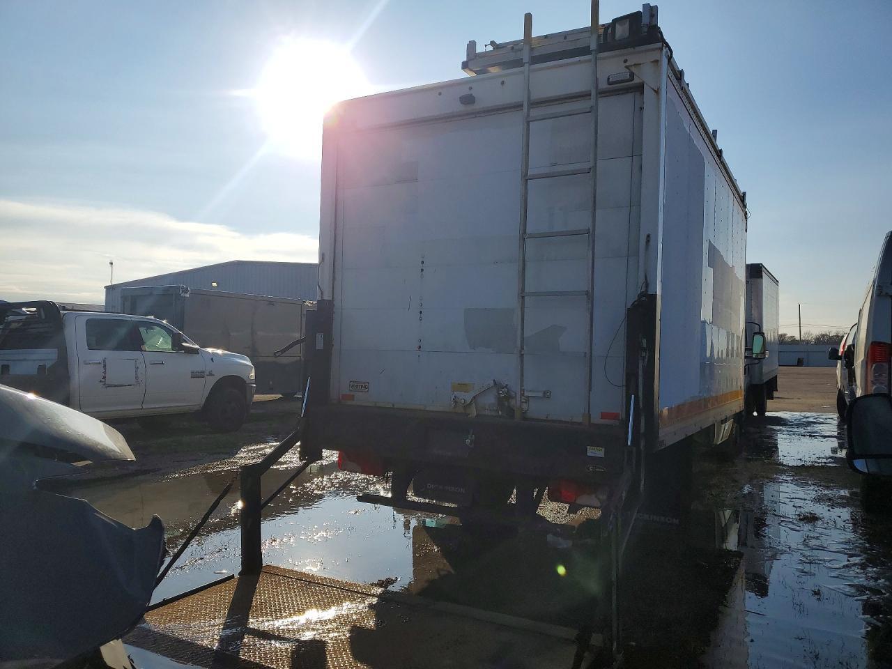 2018 Mercedes Benz Sprinter Box Truck - Image 3