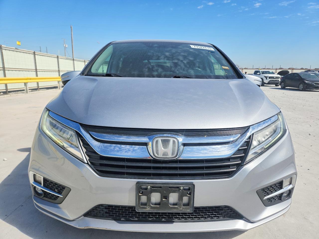 2018 Honda Odyssey Elite - Фото 5