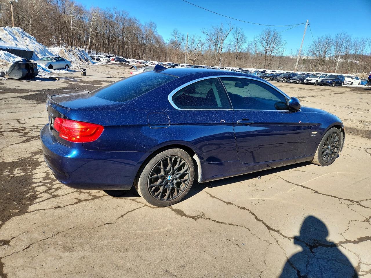 2012 BMW 328 Xi - Image 3