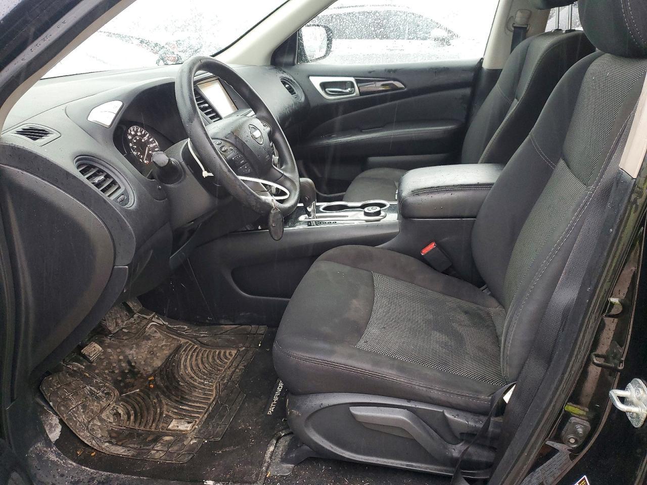2019 Nissan Pathfinder S - Image 7