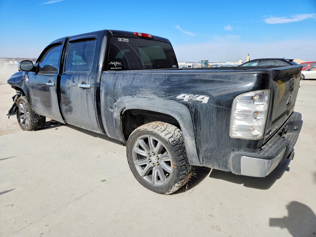 2011 Chevrolet Silverado K1500 Lt - Image 2