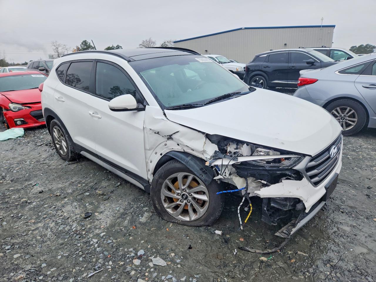 2017 Hyundai Tucson Limited - Image 4