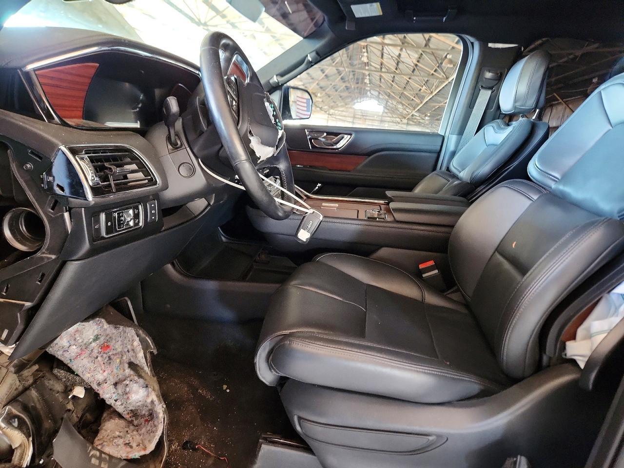 2023 Lincoln Navigator L - Фото 7