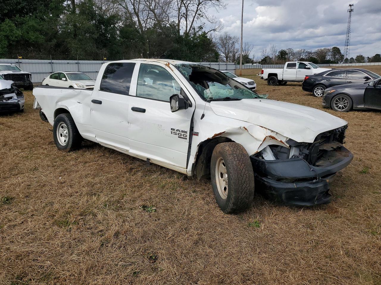 2022 Ram 1500 Classic Tradesman - Фото 4