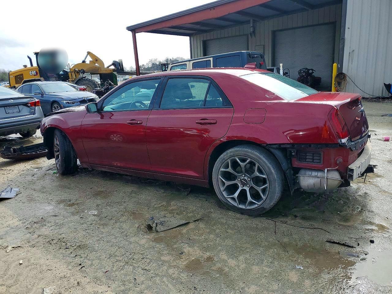 2018 Chrysler 300 S - Image 2