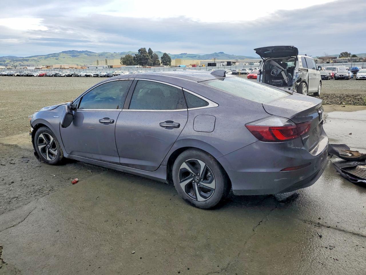 2021 Honda Insight Ex - Image 2