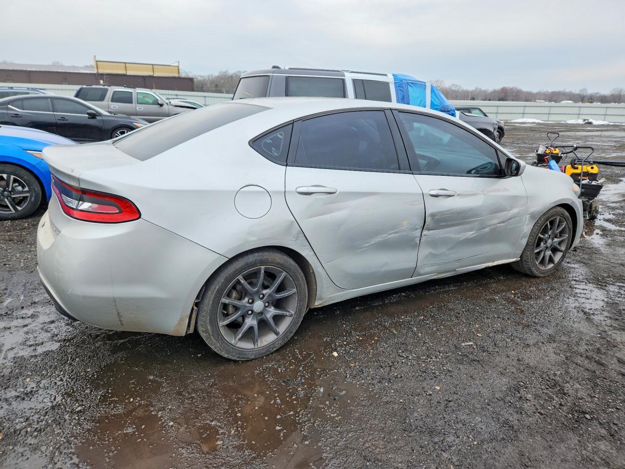 2013 Dodge Dart Sxt - Image 3