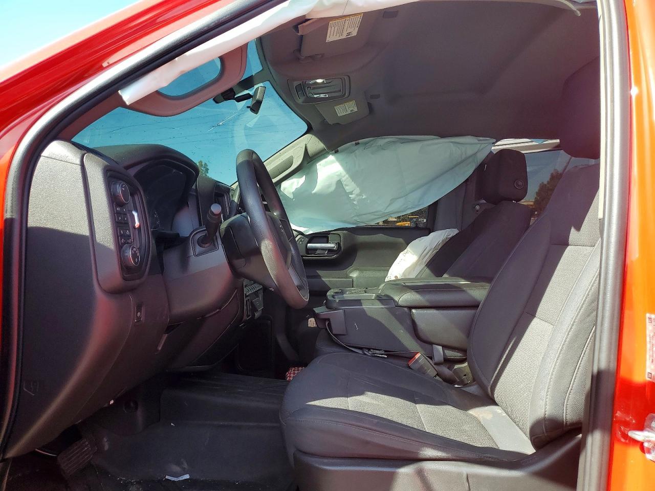 2019 Chevrolet Silverado K1500 Trail Boss Custom - Image 7