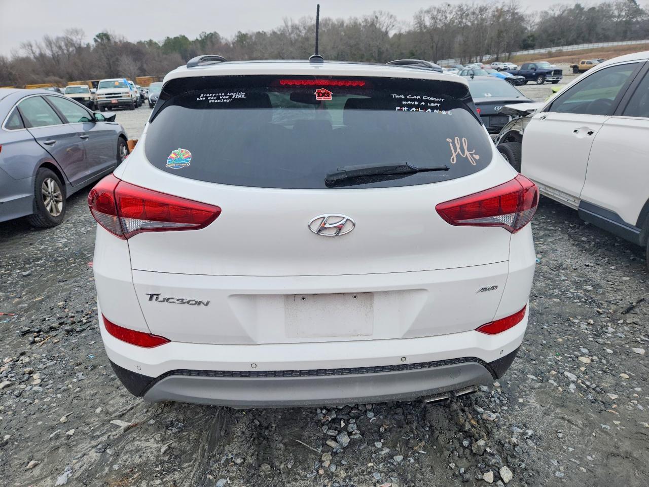 2017 Hyundai Tucson Limited - Image 6