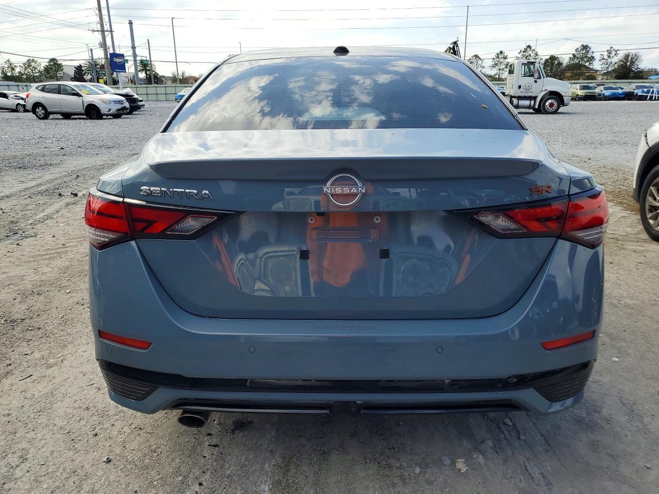 2024 Nissan Sentra Sr - Image 6