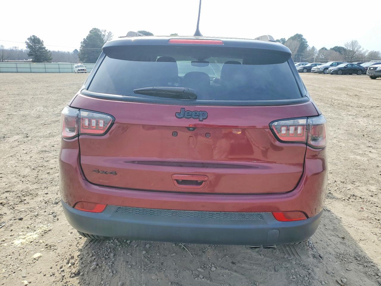 2021 Jeep Compass Latitude - Фото 6