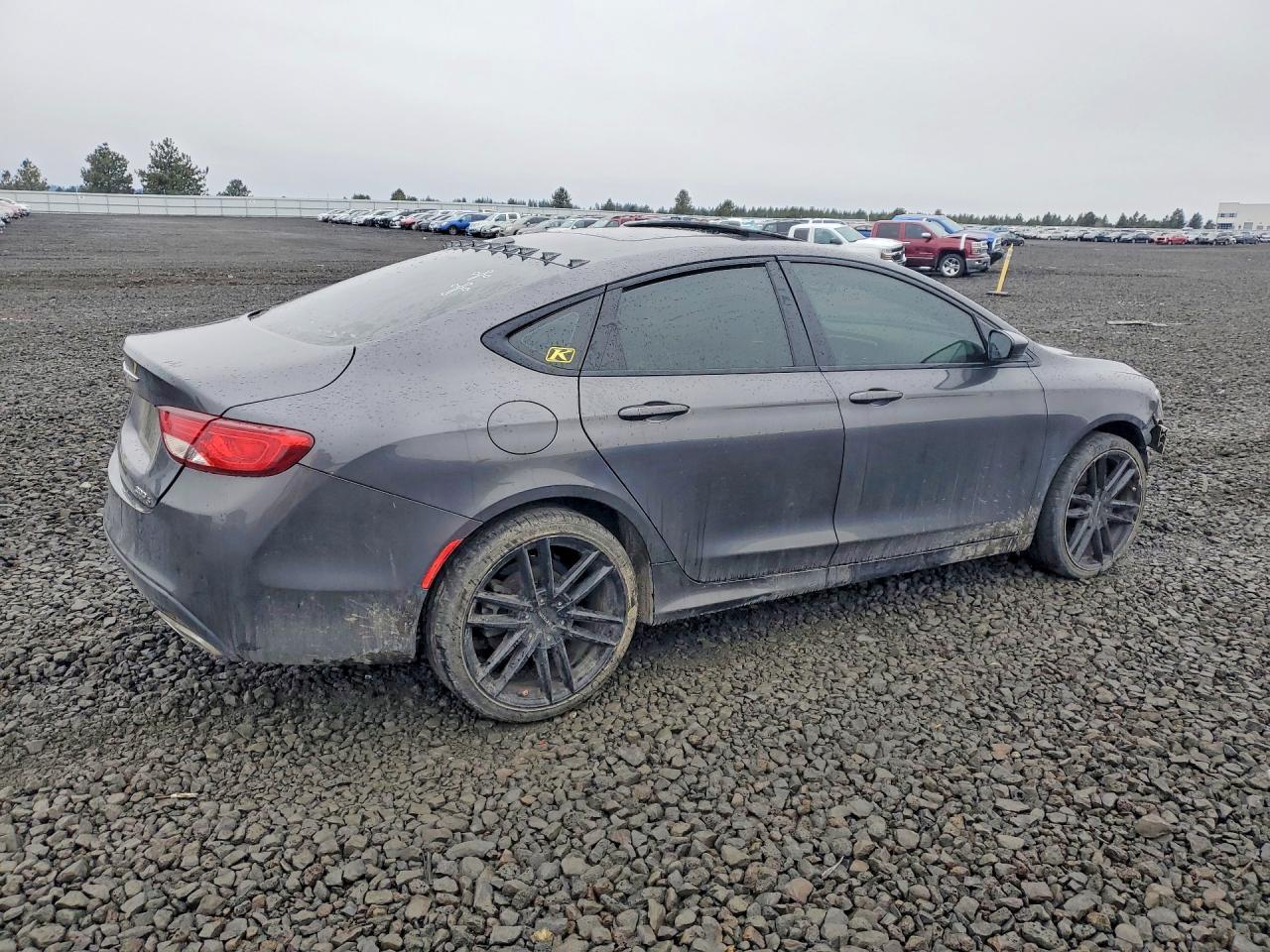 2016 Chrysler 200 S - Фото 3