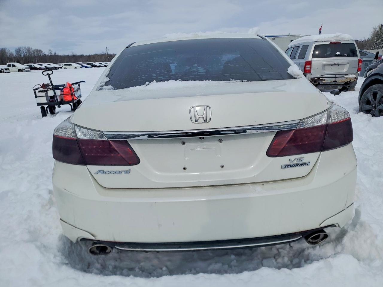 2014 Honda Accord Touring - Image 6