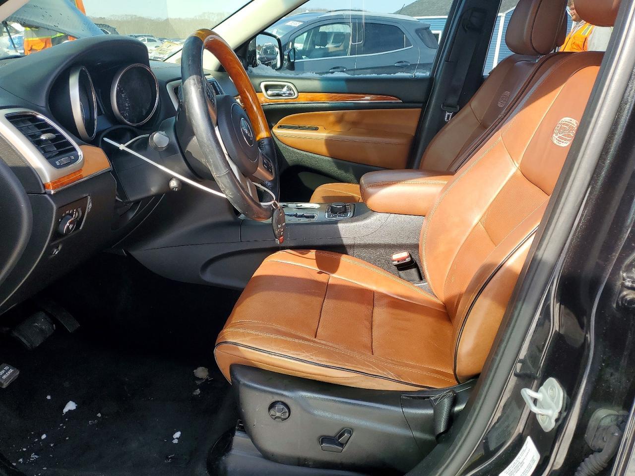 2012 Jeep Grand Cherokee Overland - Фото 7