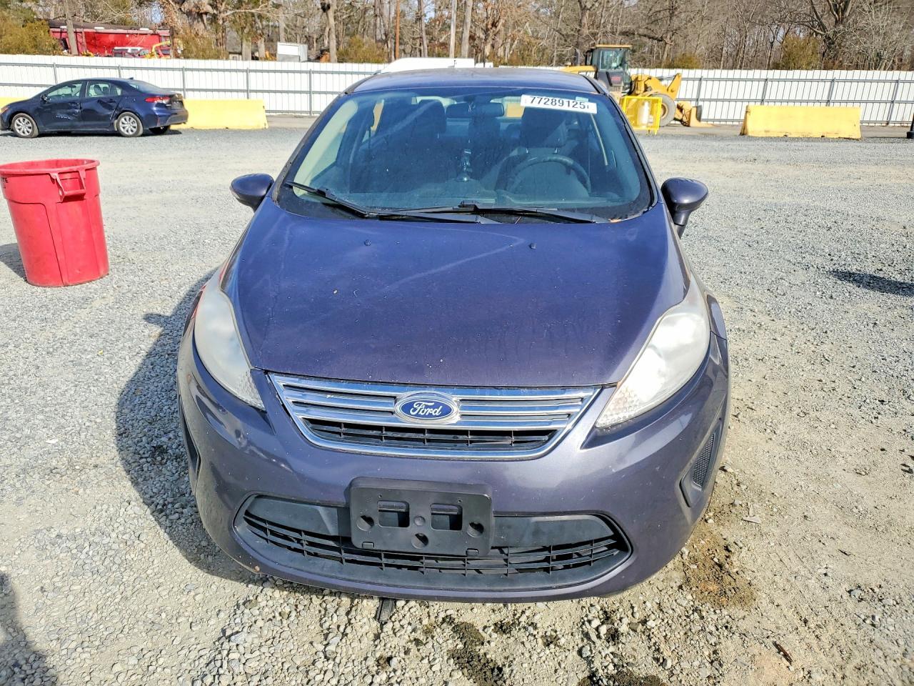 2013 Ford Fiesta Se - Image 5