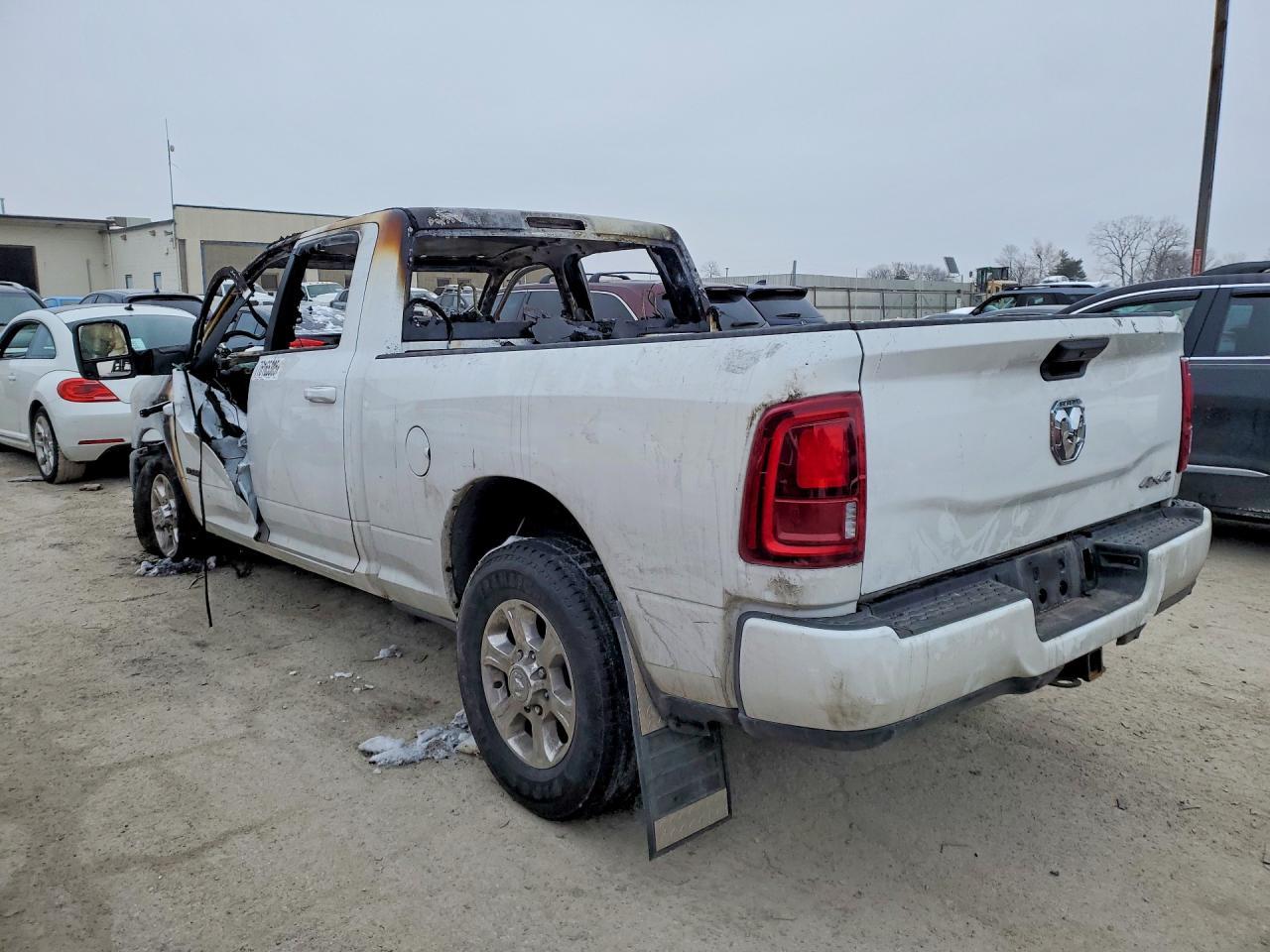 2025 Ram 2500 Laramie - Фото 2