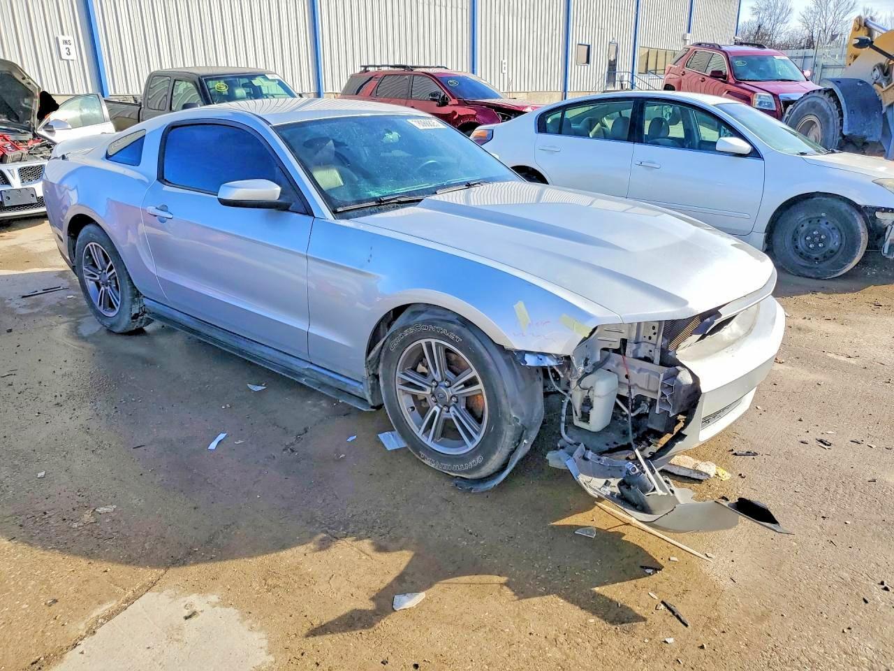 2012 Ford Mustang - Фото 4