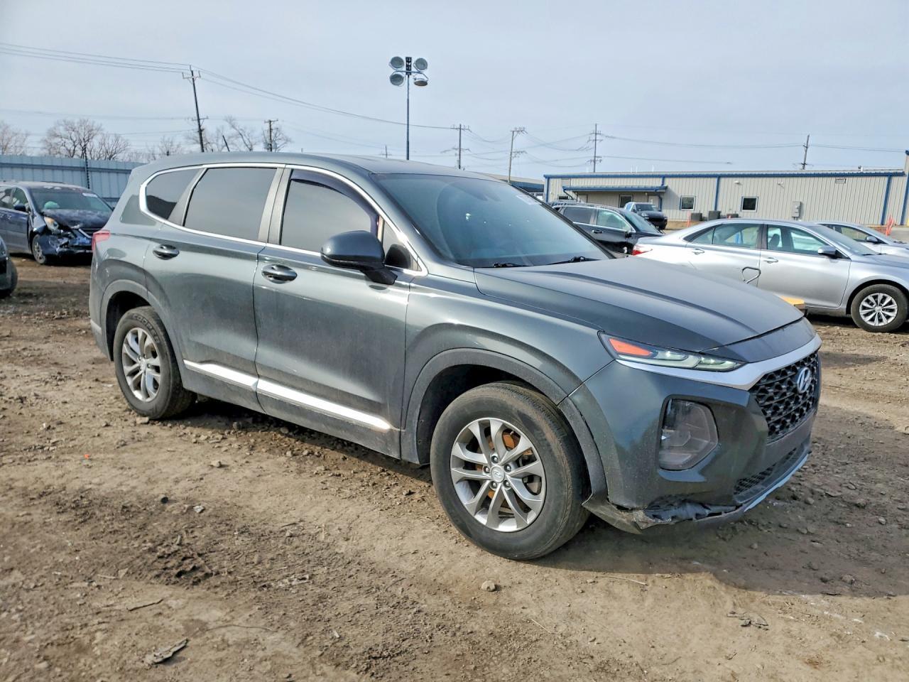 2020 Hyundai Santa Fe Se - Фото 4