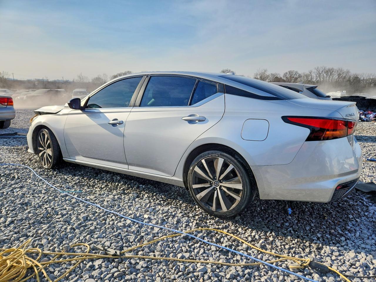 2020 Nissan Altima 2.5 Sr - Фото 2