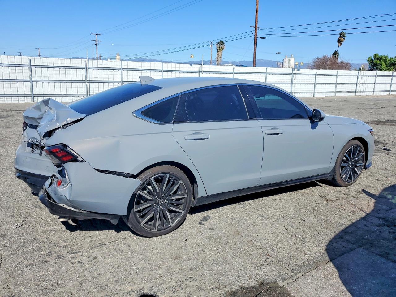 2025 Honda Accord Touring Hybrid - Image 3