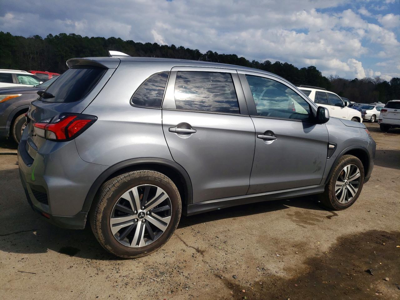 2025 Mitsubishi Outlander Sport S - Фото 3