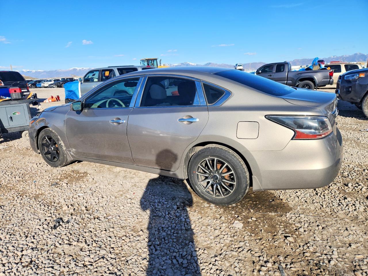2013 Nissan Altima 2.5 - Image 2