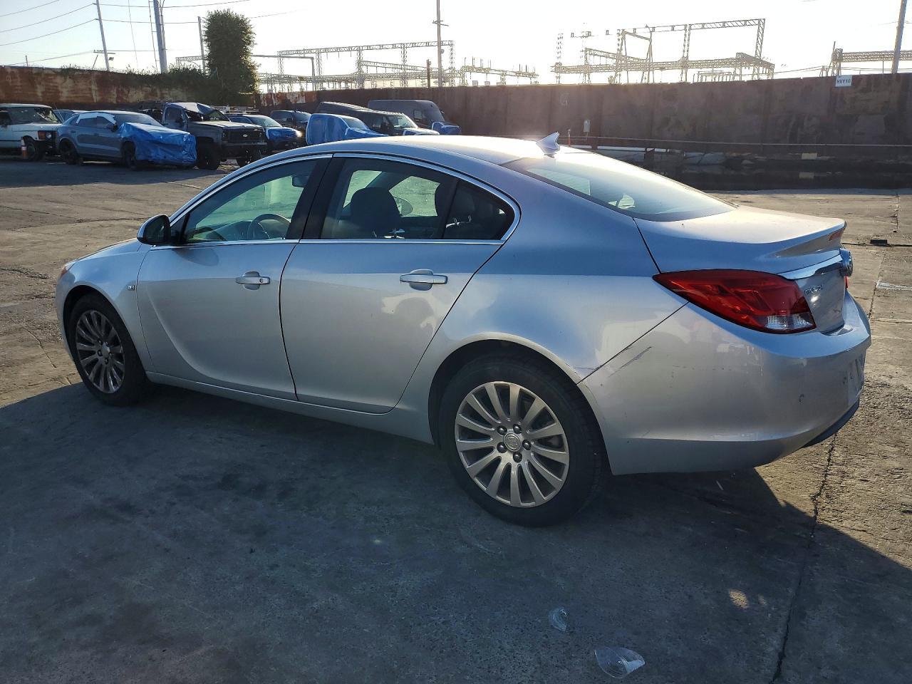 2011 Buick Regal Cxl - Фото 2