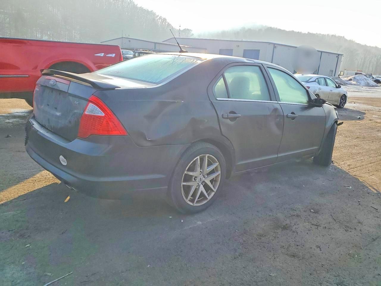 2010 Ford Fusion Se - Фото 3