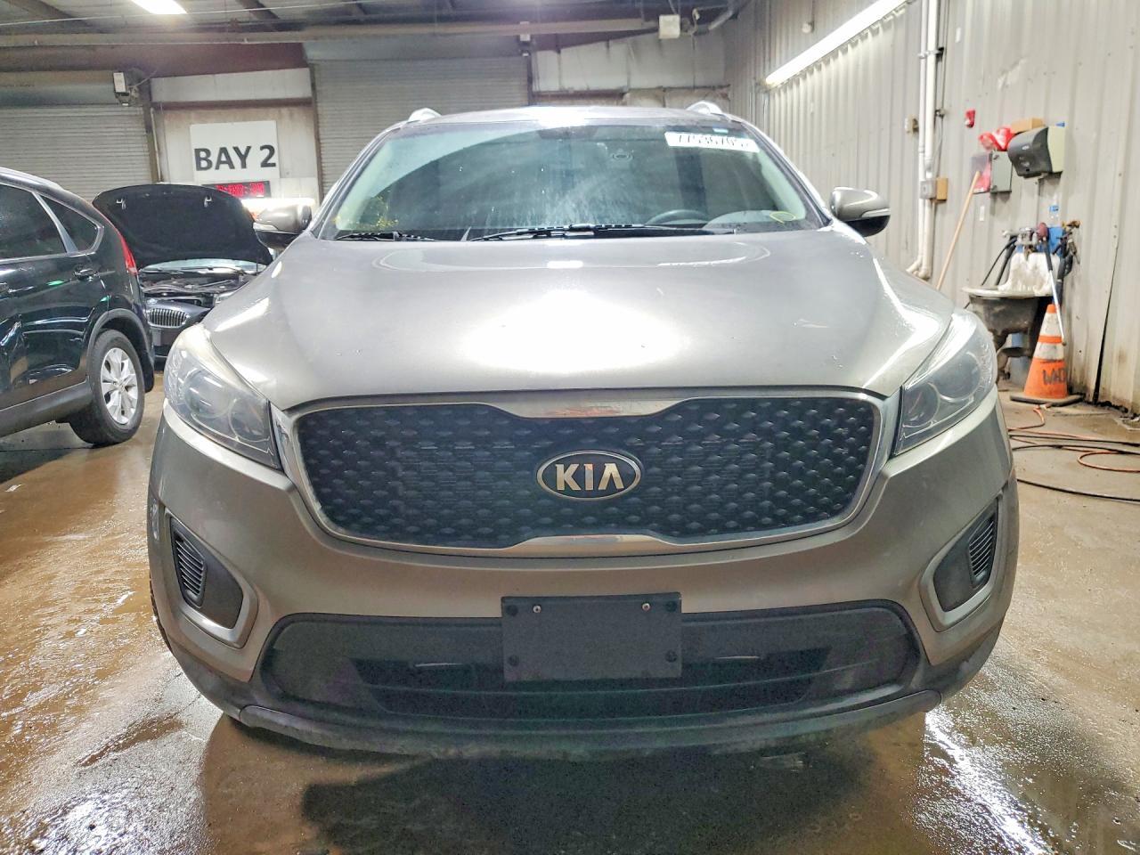 2016 Kia Sorento Lx - Image 5