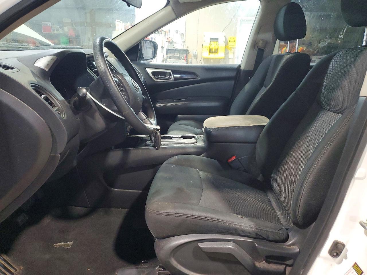 2020 Nissan Pathfinder S - Фото 7