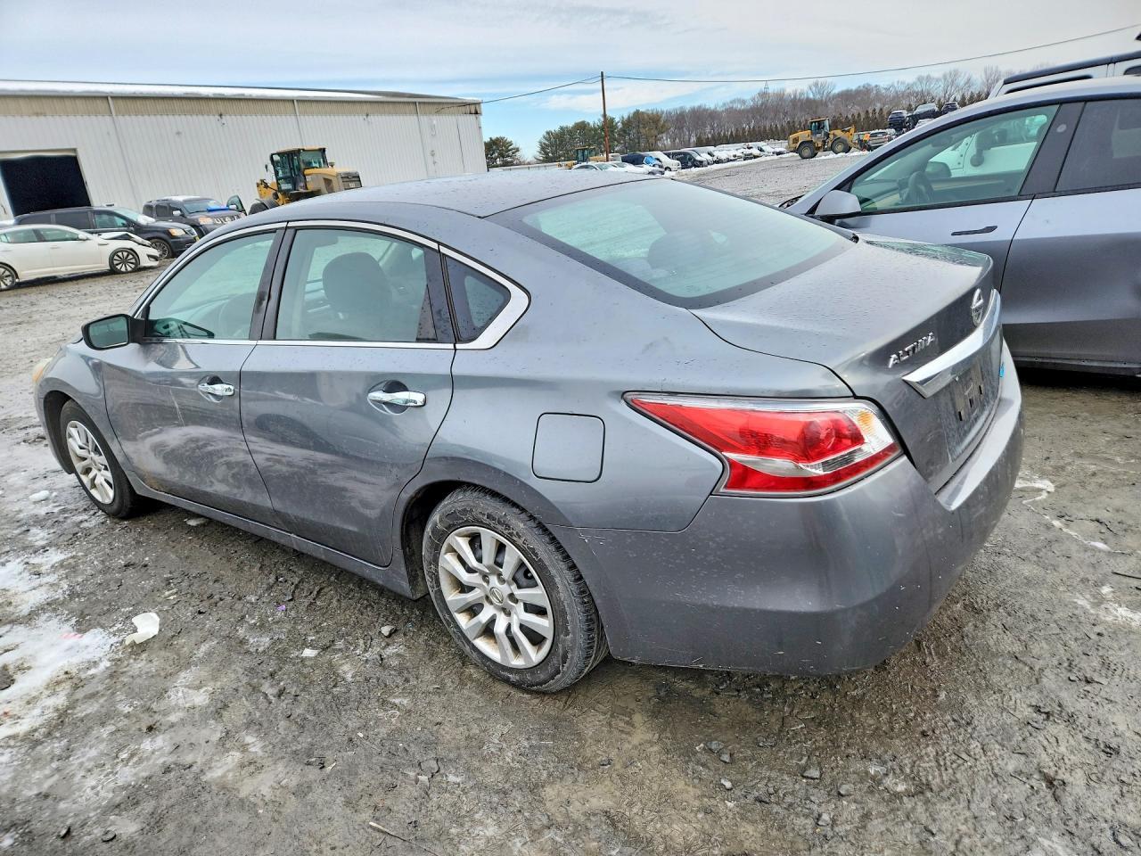 2014 Nissan Altima 2.5 - Image 2