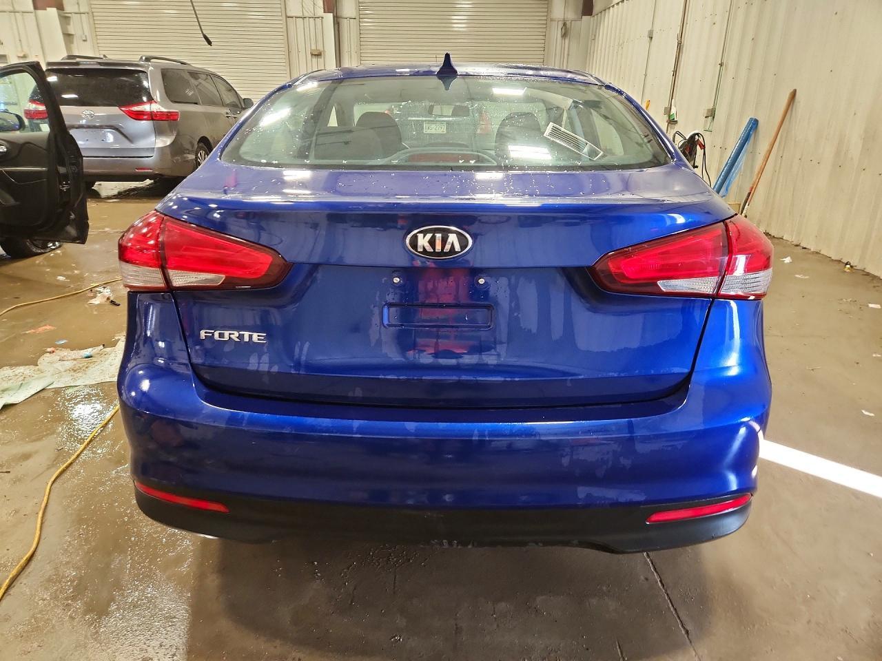 2017 Kia Forte Lx - Фото 6