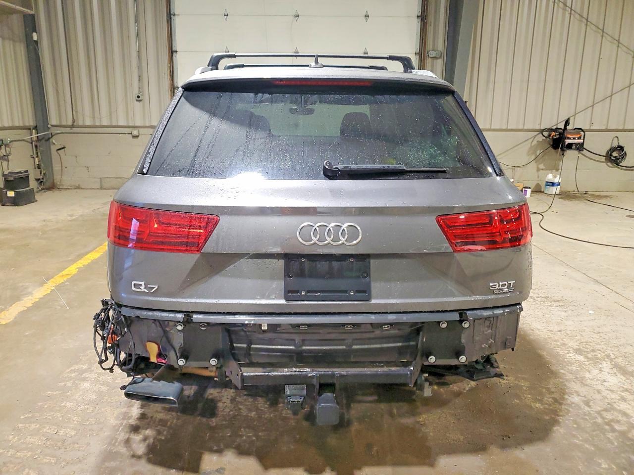 2018 Audi Q7 Premium Plus - Image 6