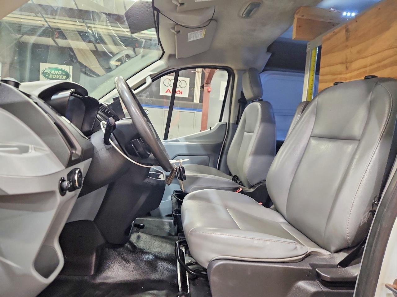 2015 Ford Transit T-250 - Фото 7