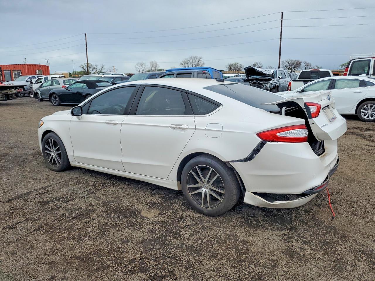 2016 Ford Fusion Se - Фото 2