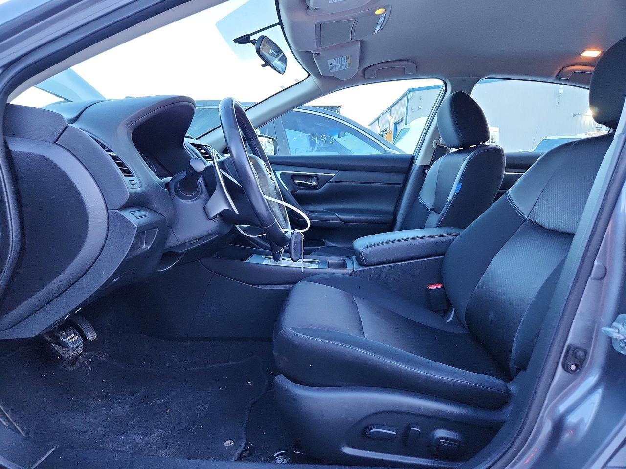 2016 Nissan Altima - Фото 7