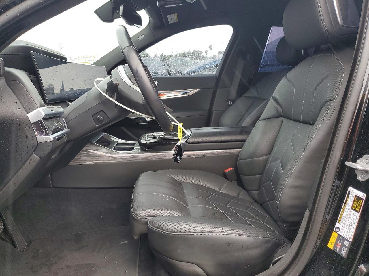 2024 BMW I7 Edrive50 - Фото 7