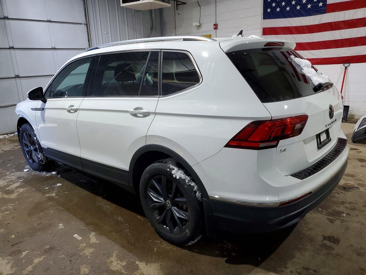 2024 Volkswagen Tiguan Se - Фото 2