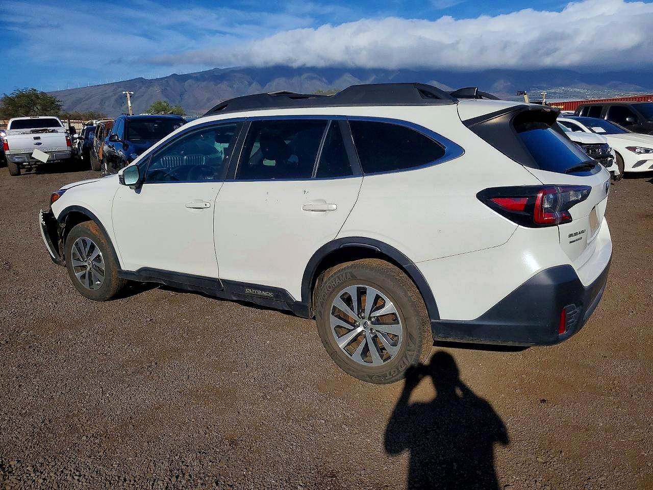 2022 Subaru Outback Premium - Фото 2